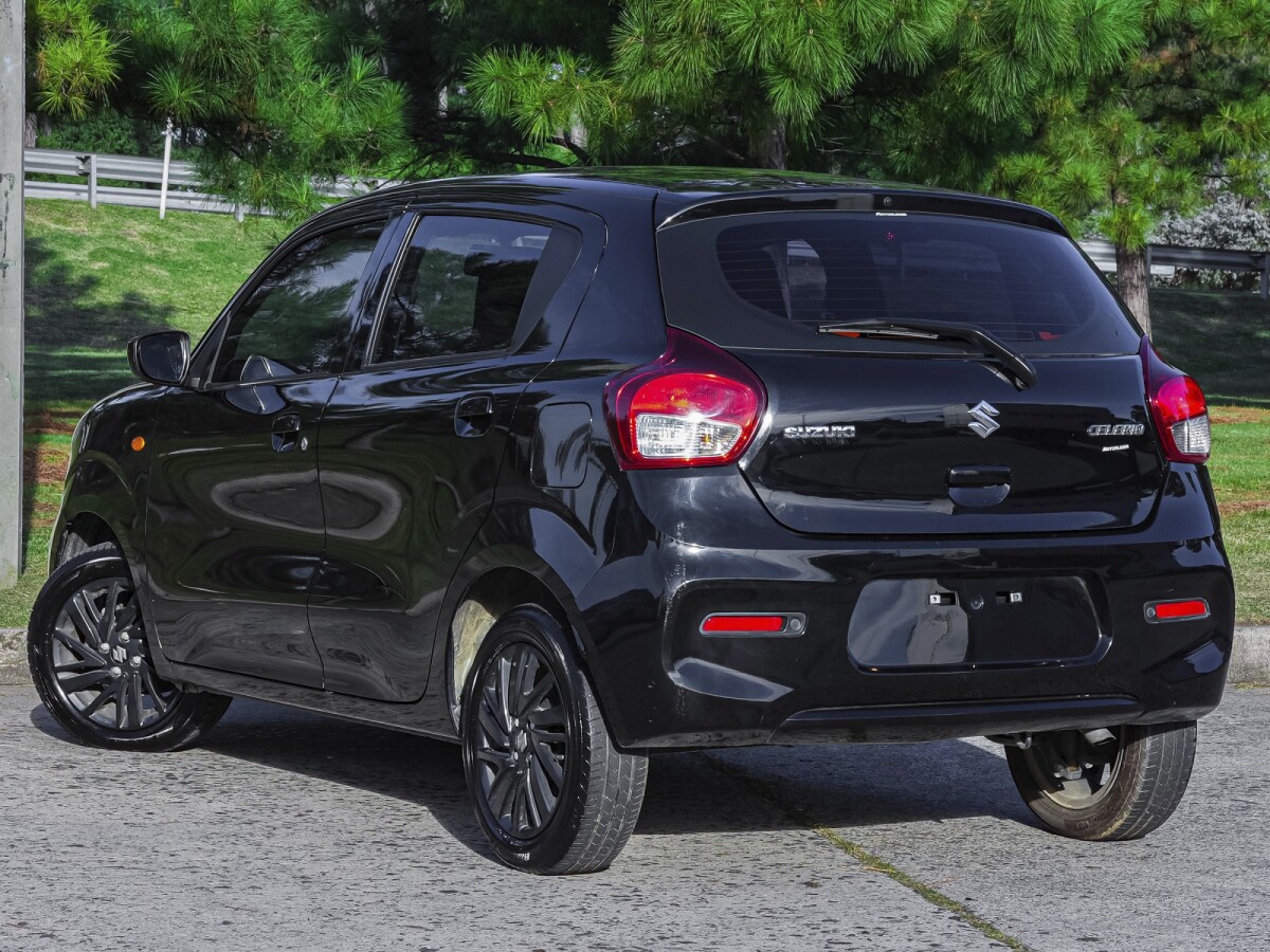 Suzuki Celerio 2024 EXCELENTE ESTADO! | Permuta / Financia Suzuki Celerio 2024 EXCELENTE ESTADO! | Permuta / Financia