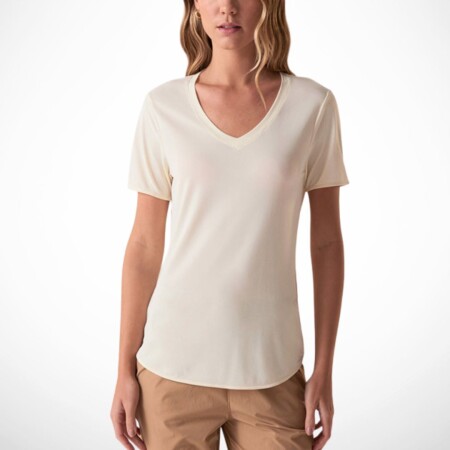 REMERA MANGA CORTA CUELLO EN V CREPE FLOW FILA BEIGE