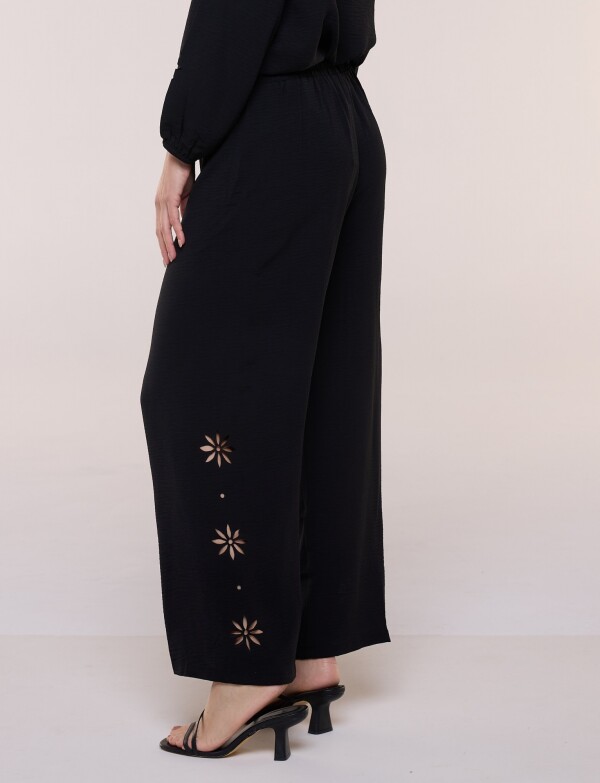 Pantalon Fluído Con Lateral Calado NEGRO
