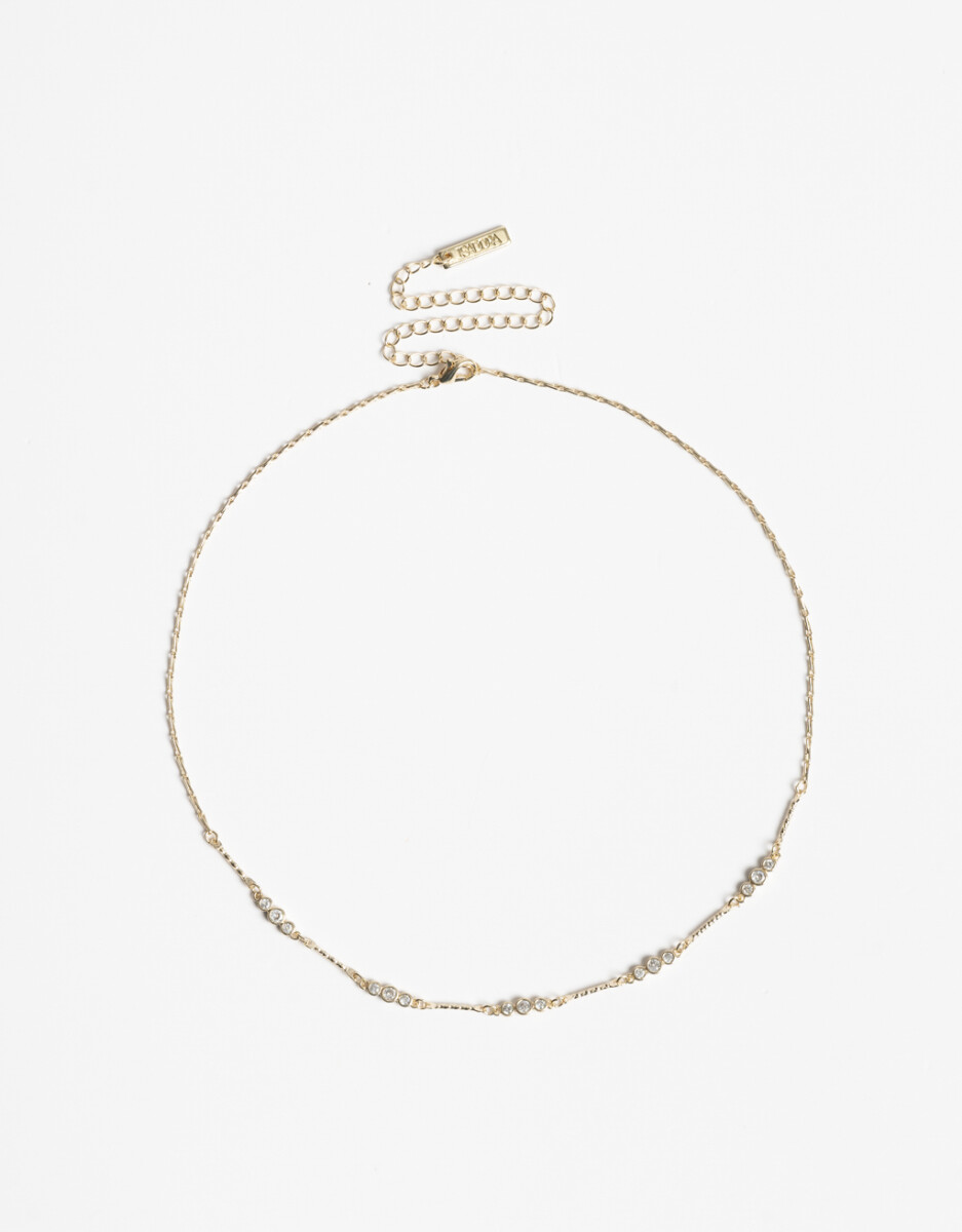 Collar Corto Con Cubic 
