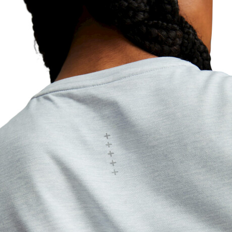 REMERA PUMA RUN FAVORITE HEATHER Grey