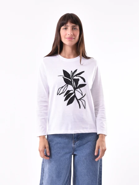 REMERA UPSALA VARIANTE 6