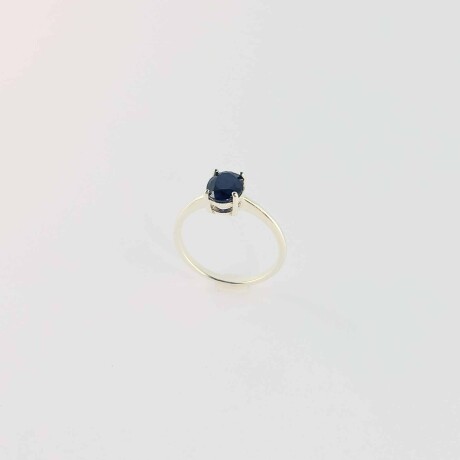 Anillo de plata 925 con zafiro azul natural y circonias. Anillo de plata 925 con zafiro azul natural y circonias.