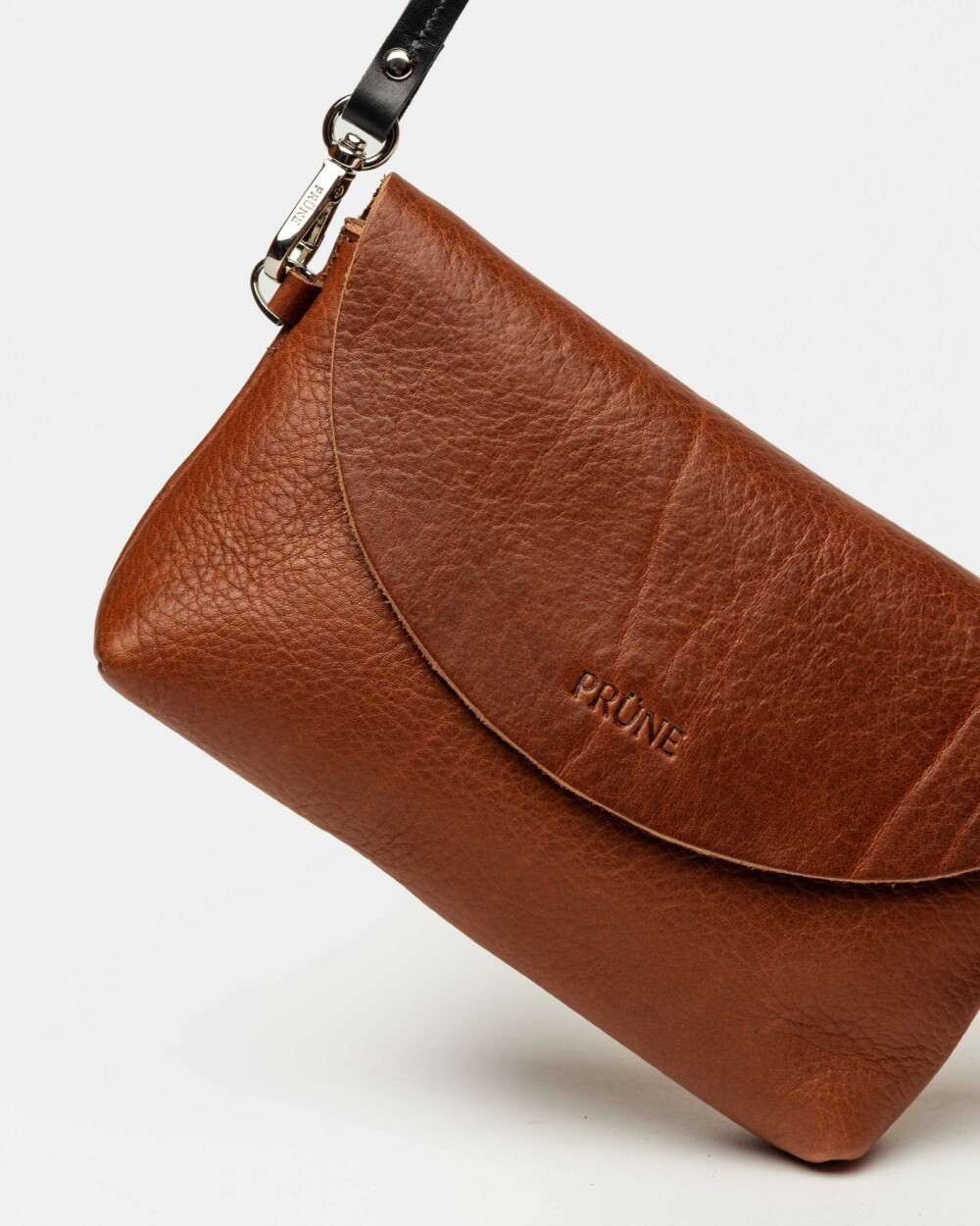 Mini bag Viena en cuero vegetal liso Tabaco