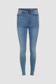 Jeans CALLIE. Tiro alto, skinny fit Light Blue Denim