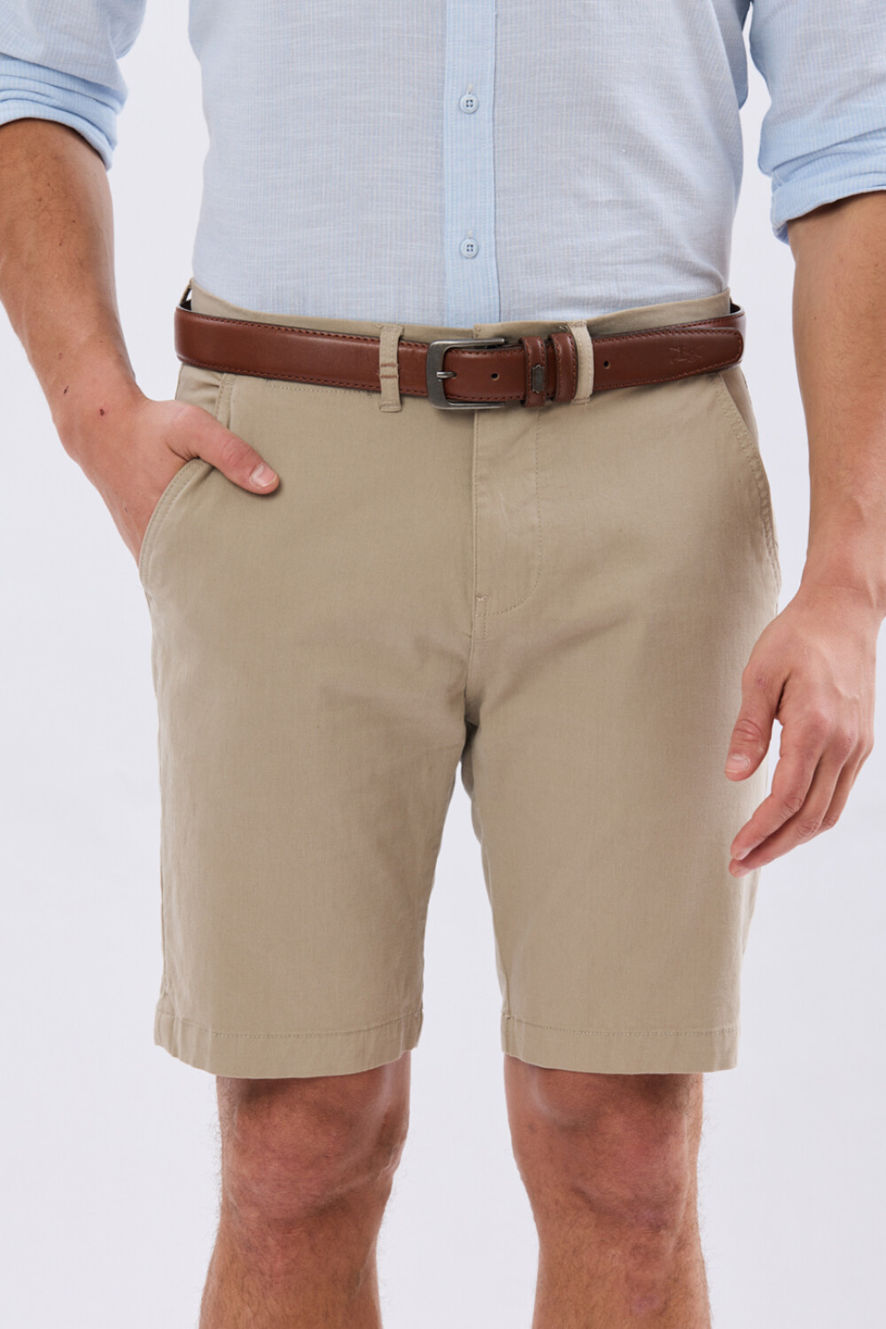 BERMUDA CLASICA CON ELASTANO Beige