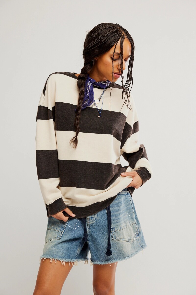 REMERA RAYAS CLASSIC CREW 