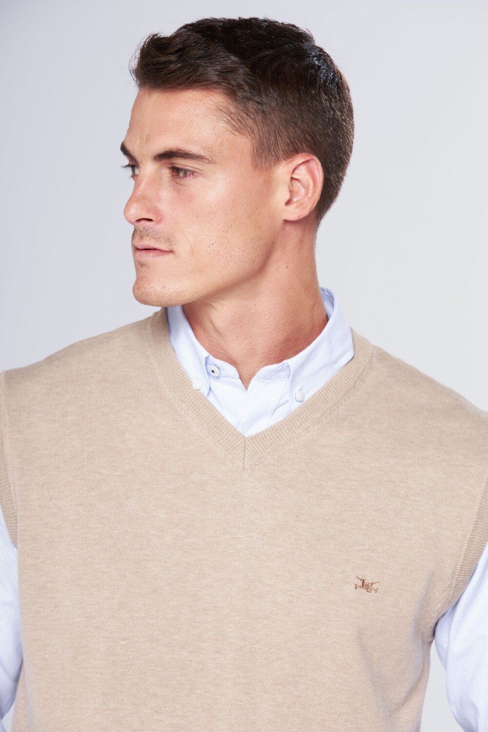 CHALECO TEJIDO Beige