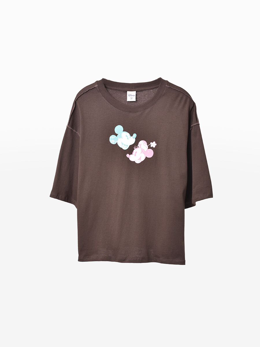 REMERA BROKEN M&M - MARRON OSCURO 