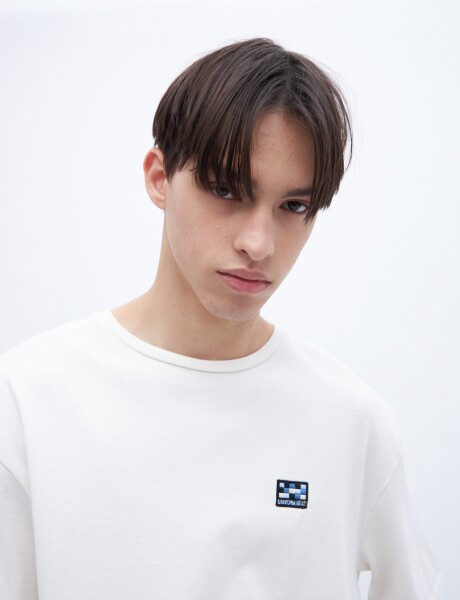 Remera Tame Off white