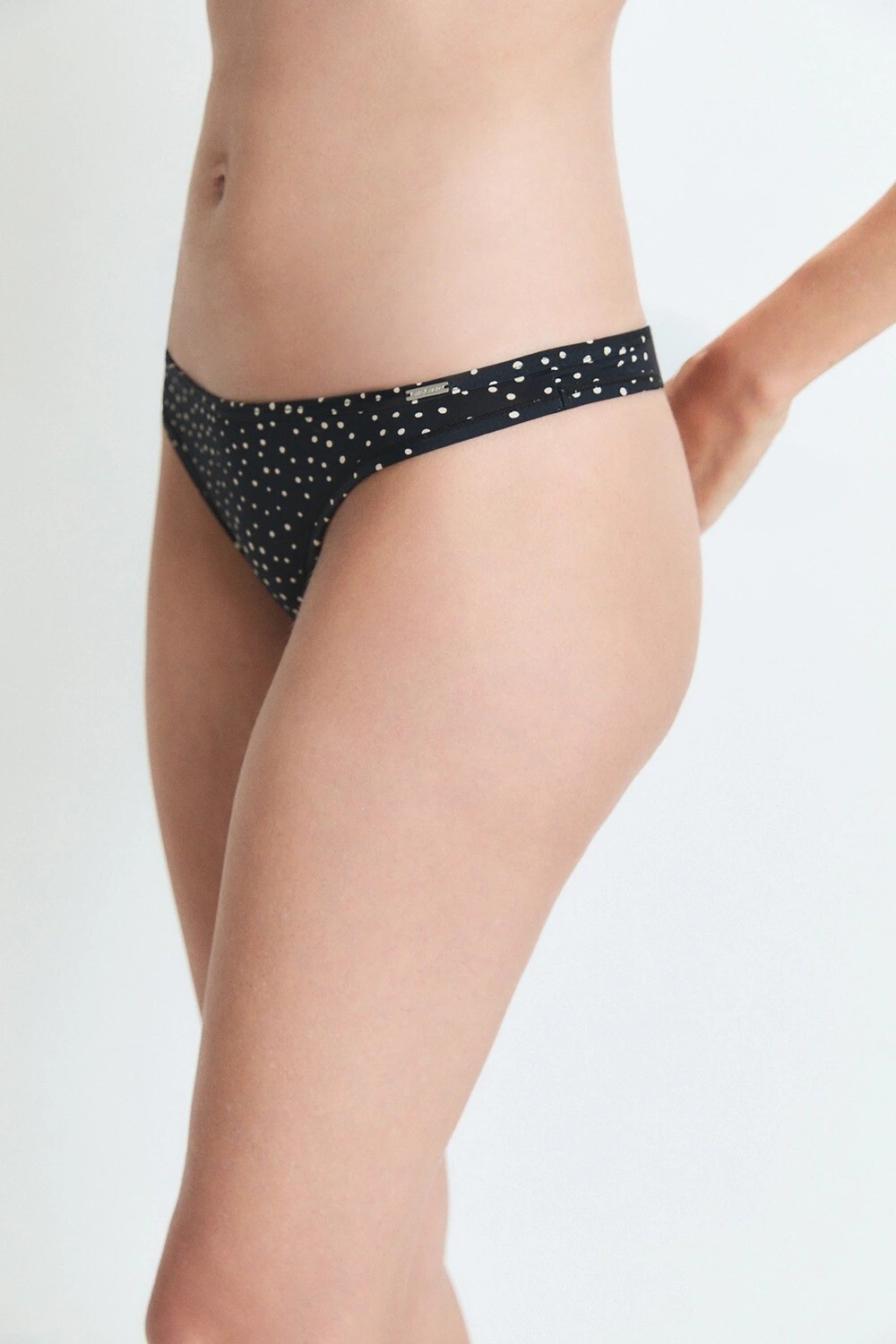 COLALESS POLKA Negro