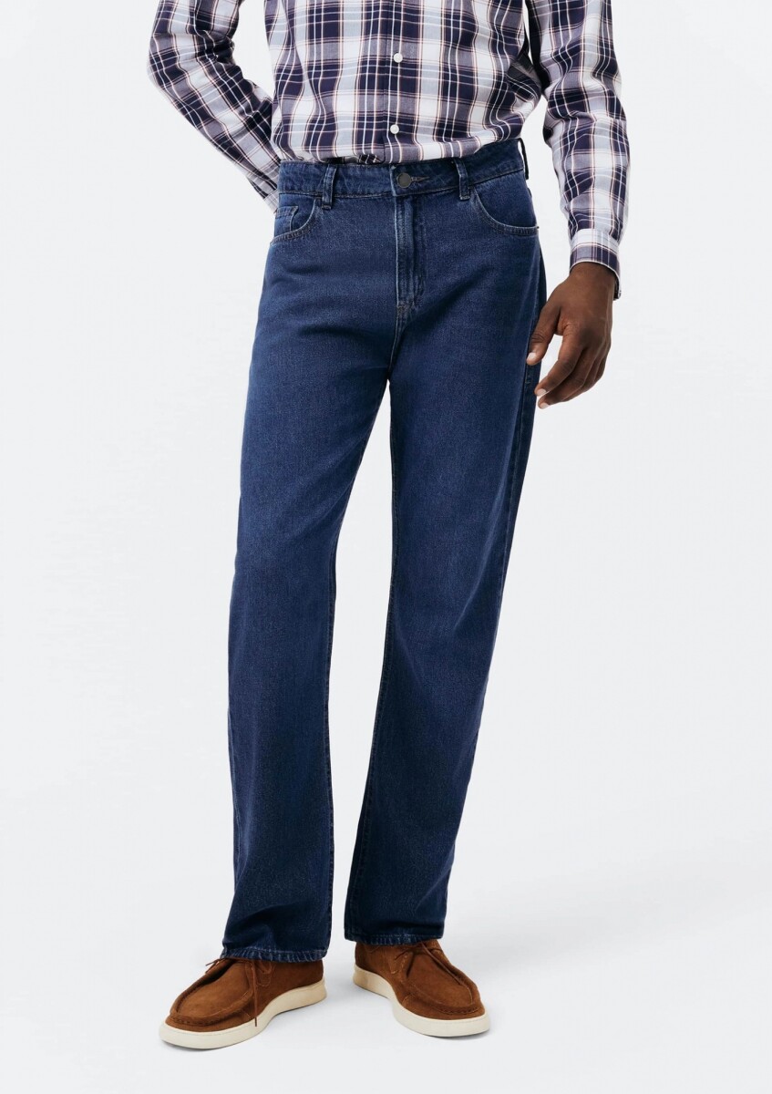 PANTALÓN DE JEAN BÁSICO SLIM CON ELASTANO - AZUL 