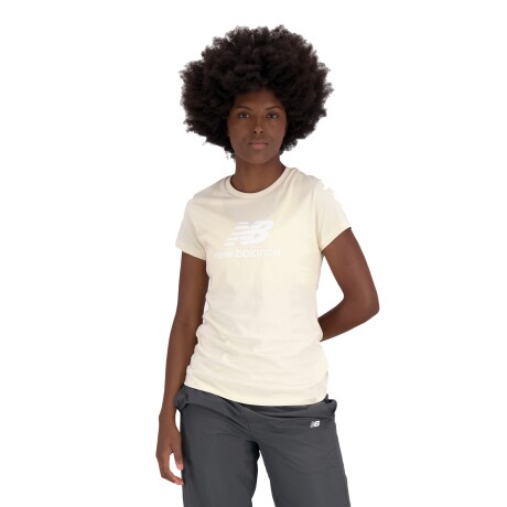 Remera New Balance de dama - Essentials - WT31546TCM WHITE
