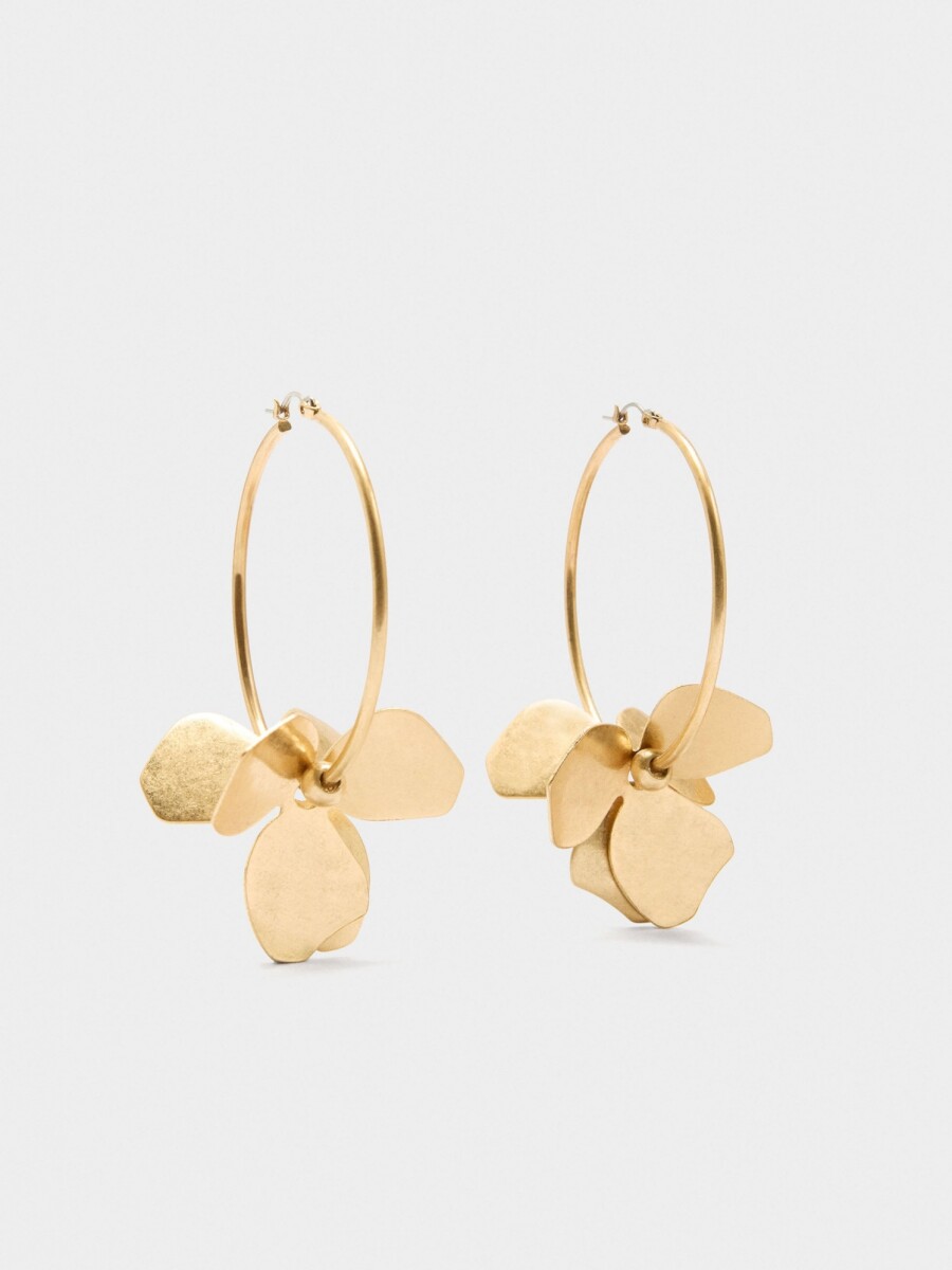 Aros Con Flor dorado