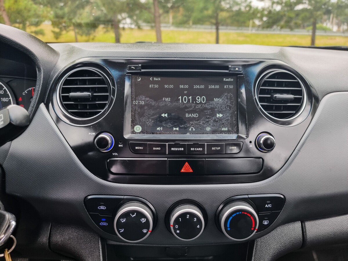 Hyundai Grand i10 GL 1.25 Extra Full| Permuta / Financia Hyundai Grand i10 GL 1.25 Extra Full| Permuta / Financia