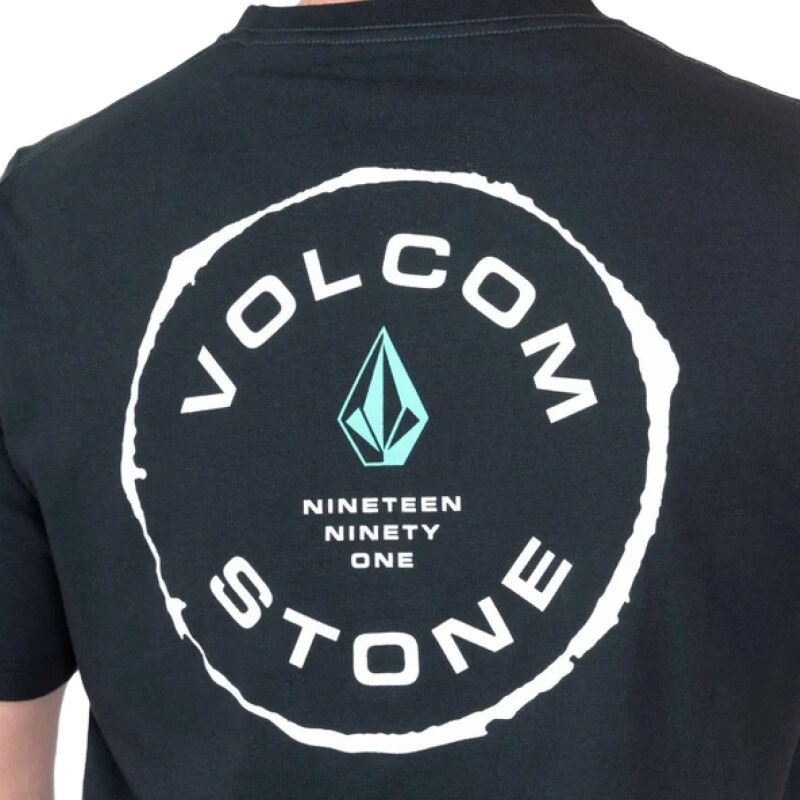 Remera Volcom Wheels On The Bud - Negro Remera Volcom Wheels On The Bud - Negro
