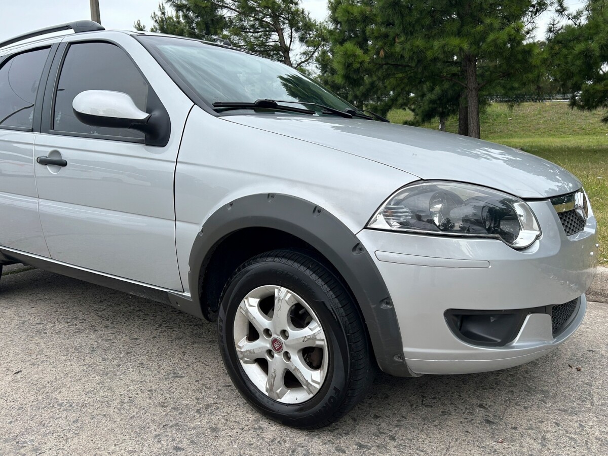 Fiat Palio Weekend 2015 EXCELENTE ESTADO!|Permuta / Financia Fiat Palio Weekend 2015 EXCELENTE ESTADO!|Permuta / Financia