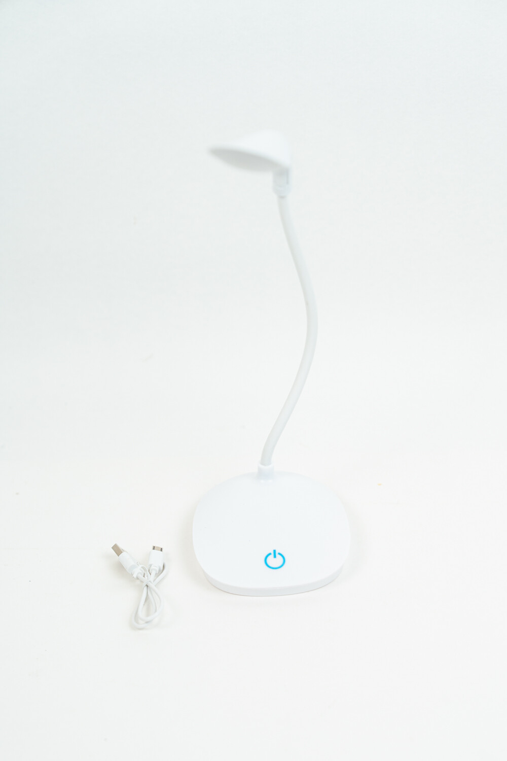 Lampara De Mesa Lucio Blanco