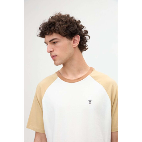 Remera Gero Arena