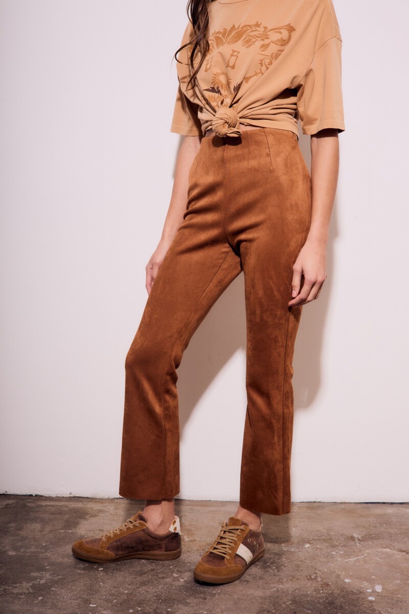 Pantalon Gamuza Cuero Vegano Camel