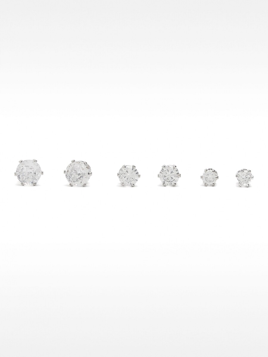 Set De Pendientes Cortos Con Brillo plateado