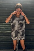 Remera Vavi GRIS