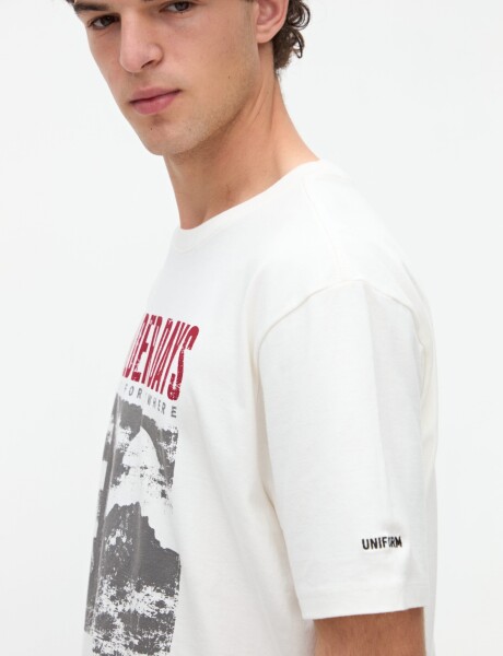 Remera Numa Off white