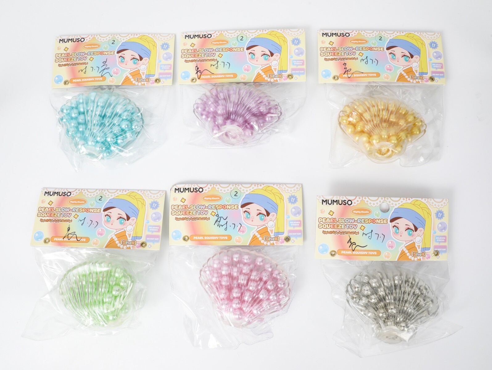 JUGUETE ANTIESTRÉS DE APRETAR CON RETORNO LENTO (PERLA – CONCHA) 