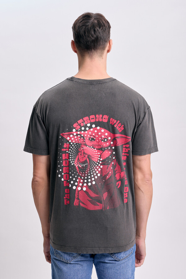 Remera oversize Mandalorian Negro