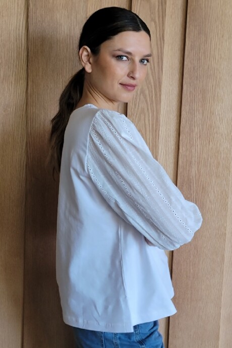 Remera Rose Broderie Blanco