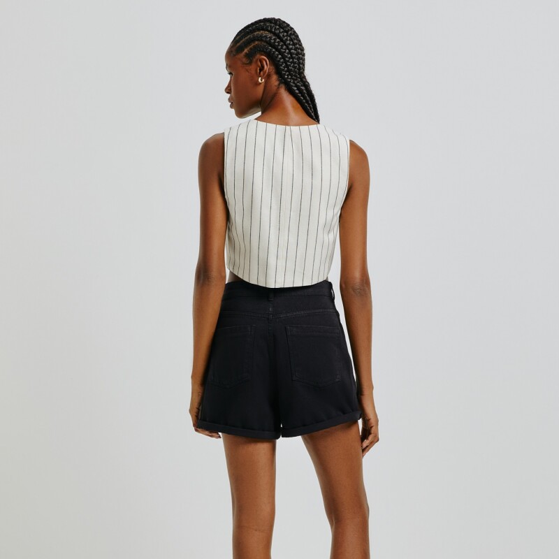 SHORTS FEM PRETO ESCURO