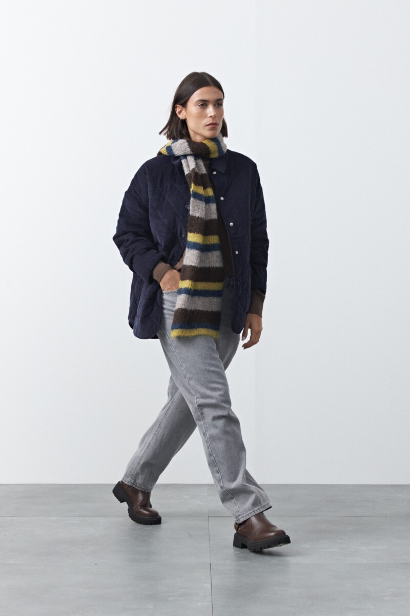 JEAN GUINEA Gris