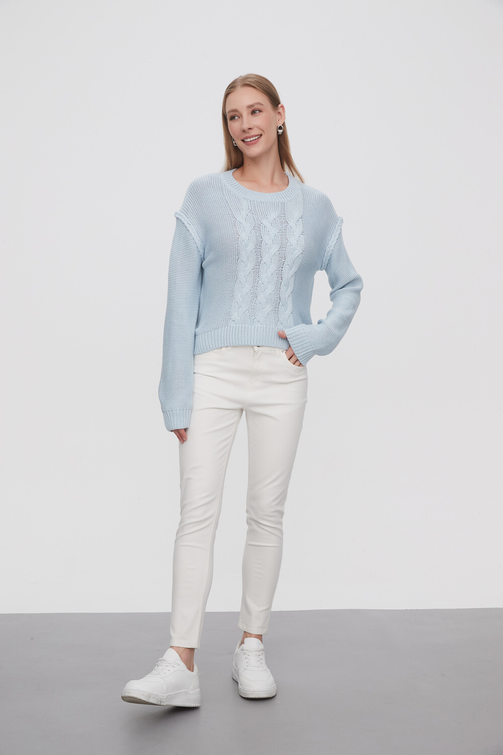 Sweater Vheritas Celeste Claro