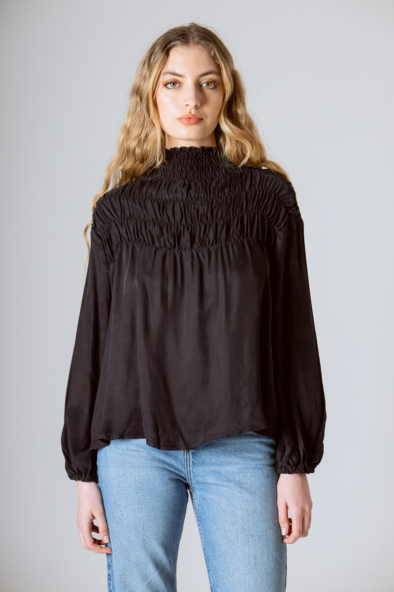 Runa Black