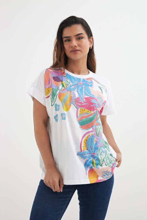 Remera con bordado BLANCO