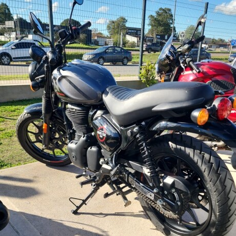 Royal Enfield Hunter 350 Usada Royal Enfield Hunter 350 Usada