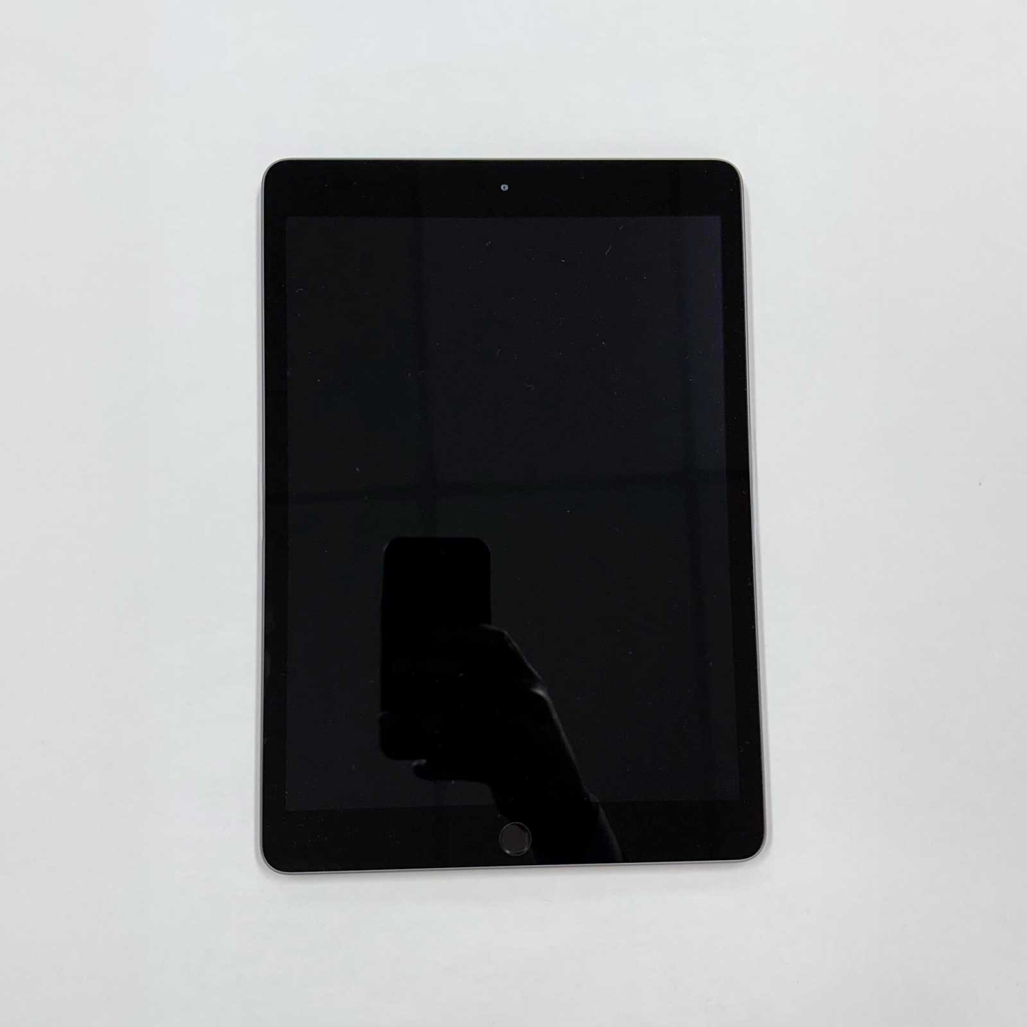 iPad 8th Generation 32 GB - WiFi — denuevo