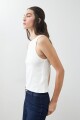 Musculosa canalé crudo