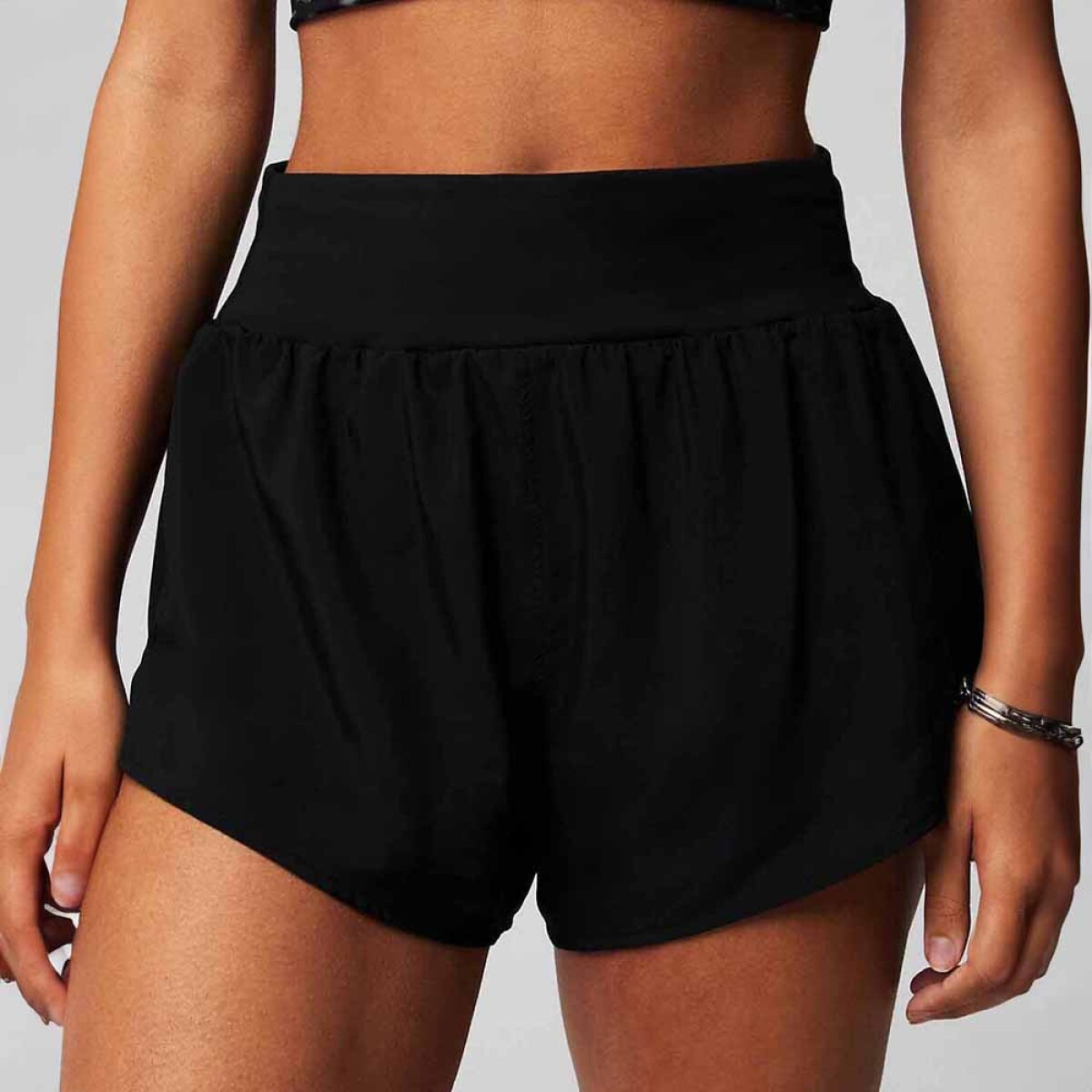 Short Con Malla Sun Chaser 3" Mujer 