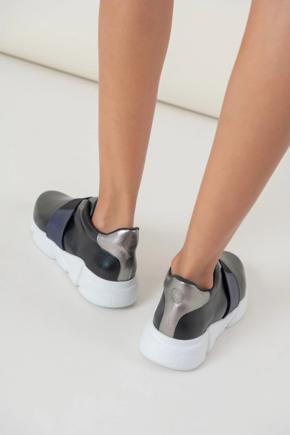 Champion Ferrar negro 35