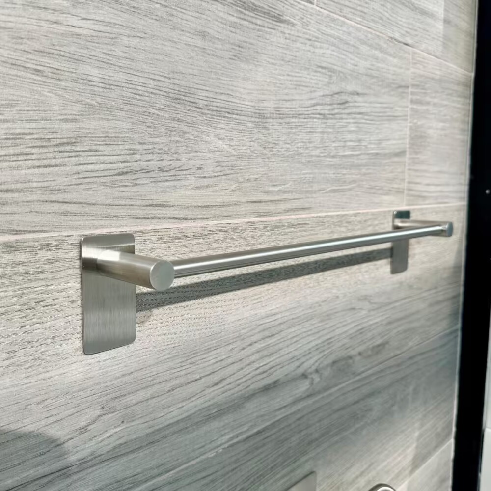 Toallero Barra autoadhesivo Satinado GC Toallero Barra Autoadhesivo Satinado Gc