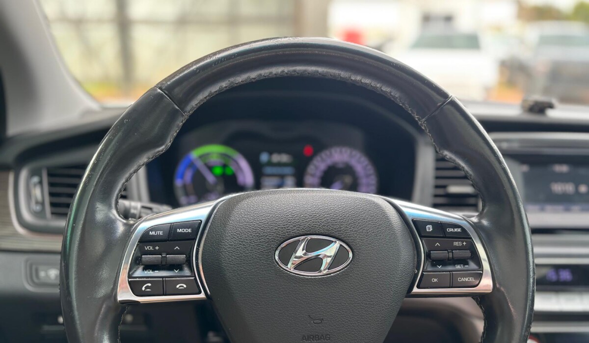 Hyundai Sonata Hybr 2,0 - 2018 Hyundai Sonata Hybr 2,0 - 2018