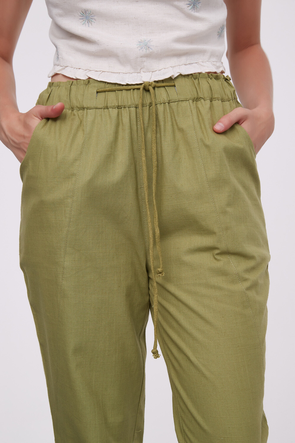 Pantalon Bengkel Verde Oliva Oscuro