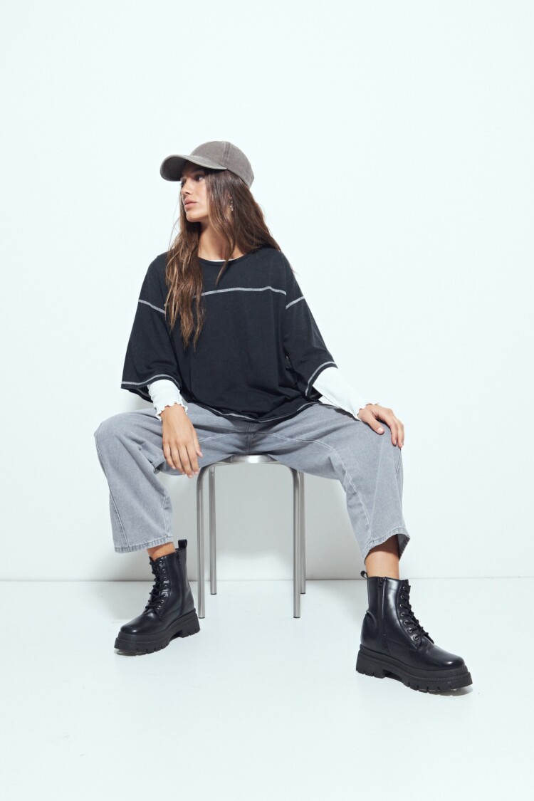 REMERA BALIURUS Negro