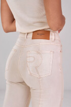 Linn Off White