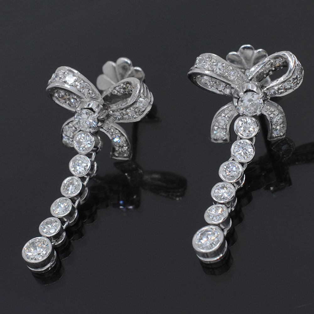 Caravanas Oro Blanco 18K Y Brillantes Caravanas Oro Blanco 18K Y Brillantes