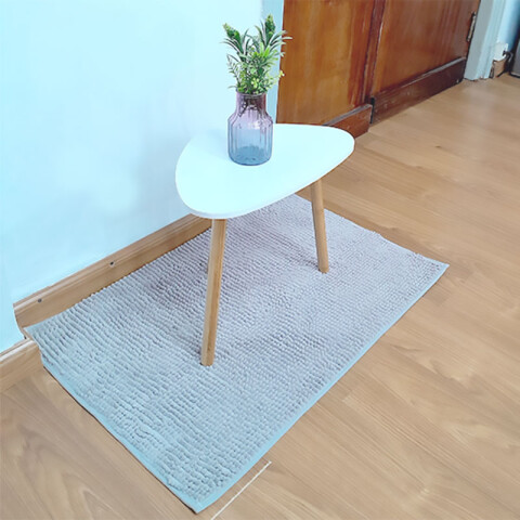 Mesa ratona de madera blanca estilo nórdico 40x46x30cm Mesa Ratona De Madera Blanca Estilo Nórdico 40x46x30cm