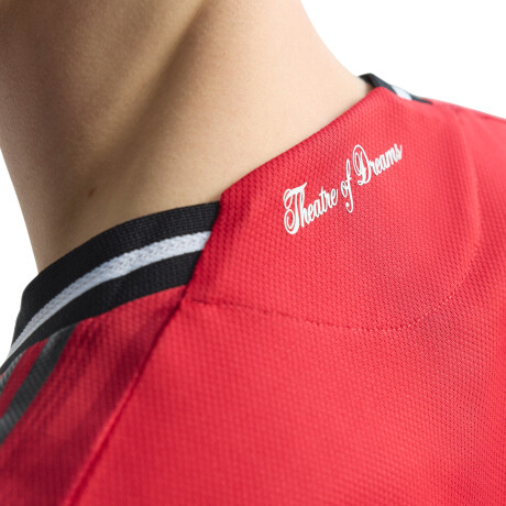 CAMISETA adidas LOCAL DEL MANCHESTER UNITED 25/26 Red