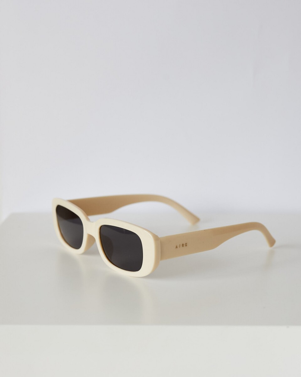 DIANA SUNNIES - OFF WHITE 