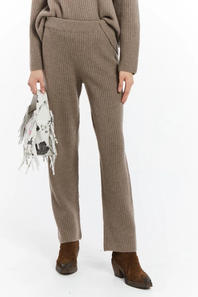 PANTALON TEJIDO MERINO Beige